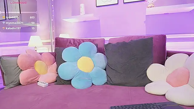 XXX chat uživo modela DahliaGrey