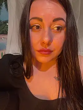 DaisyStreet's Live XXX Chat