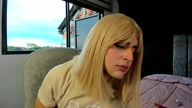 SophieWolf_ Chat XXX live