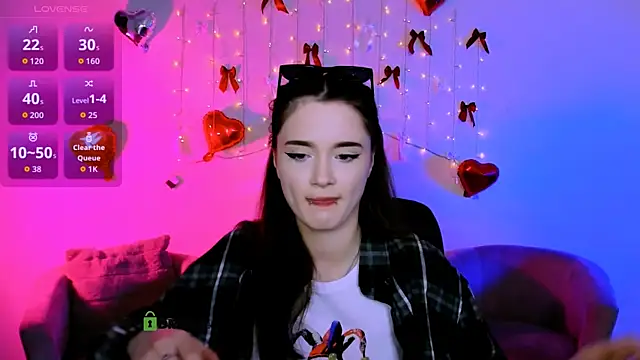 liana_kisses live XXX chat