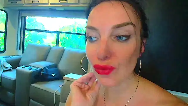 Živý XXX chat blue-eyez