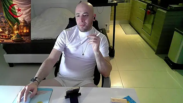 Chat XXX en directo de ALi_084