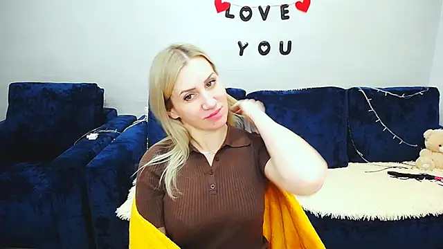 Polina-Ray: онлайн-секс-чат