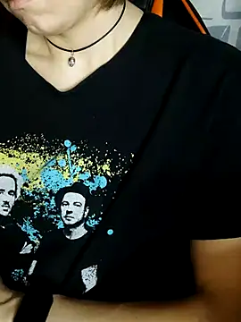 Aashikalaa's Live XXX Chat