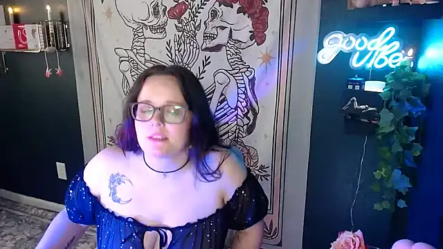 แชท XXX สดของ HazeyViolet333