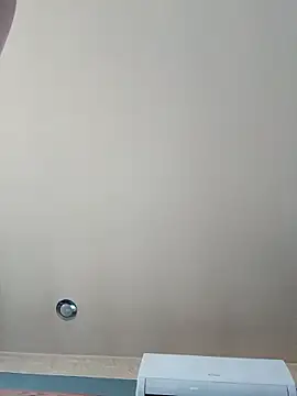 FragrantToe529 Show in webcam