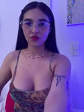 Skeeter_ss' Live XXX Chat