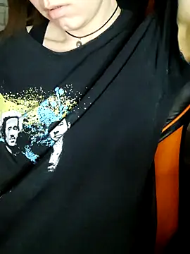 AashikalaaのライブXXXチャット