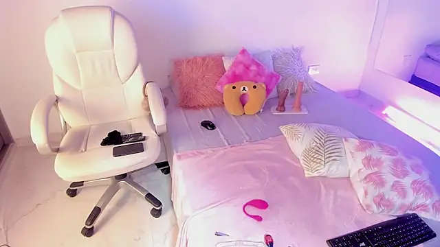 Živý XXX chat KatteDivine