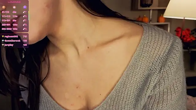 دردشة ClarissaMaheia الجنسية المباشرة