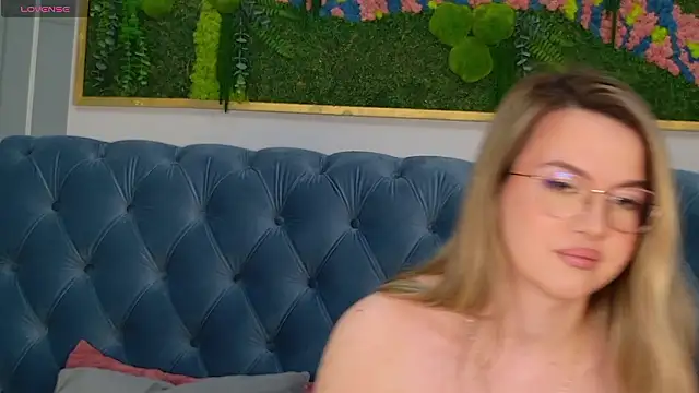 BeatriceHaze's Live XXX Chat