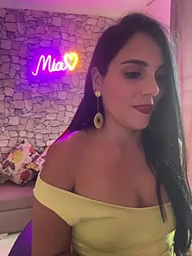 MiaswweのライブXXXチャット