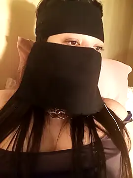 LONA-_- Live XXX Chat