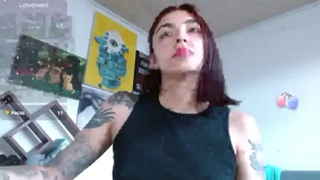 ZoeBakers_ – Naživo XXX chat