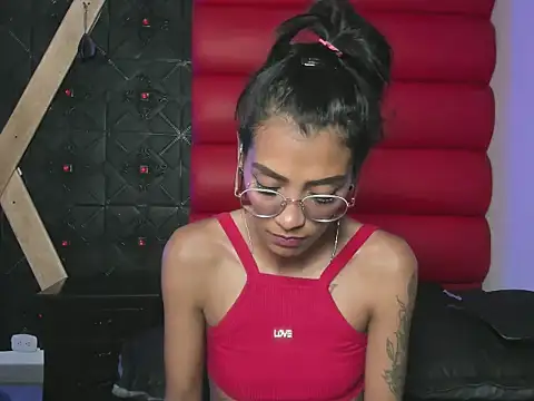 KarlaSlutSkinny__'s Live XXX Chat