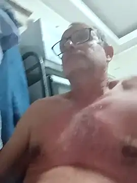 nard53 Live XXX Chat