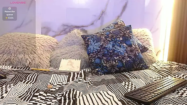 XanderGrey8 élő XXX-chatje