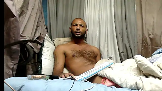 Camodick Adlı Modelin Canlı XXX Sohbeti