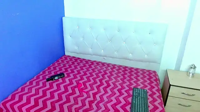 x_isabella_x Live XXX-Chat