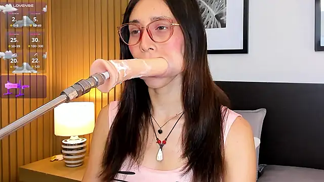 دردشة doll_bella_ الجنسية المباشرة