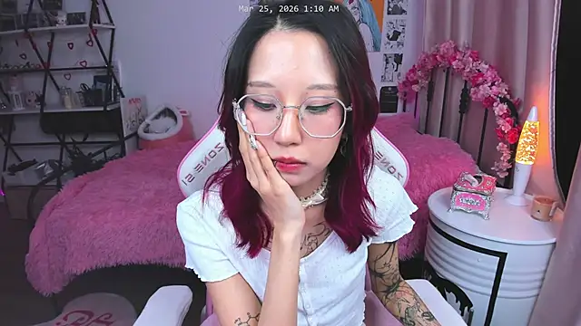 Chat XXX Live ashleywowmeow