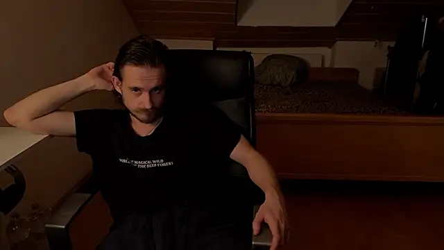 Czat XXX na żywo – Bez3ybik