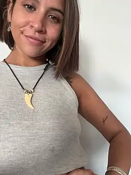 julibella123's Live XXX Chat