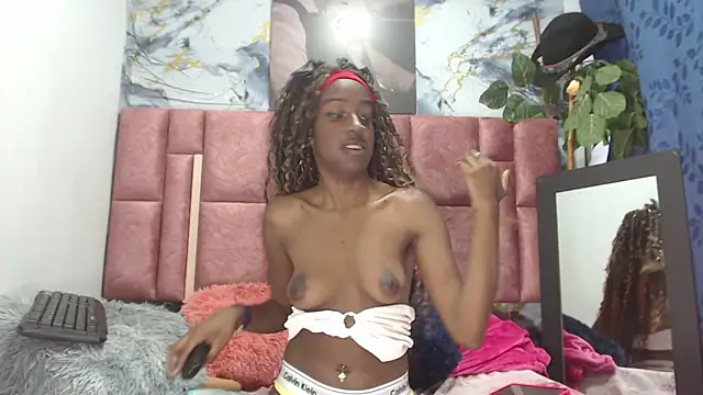 Webkamerová show sharlothks