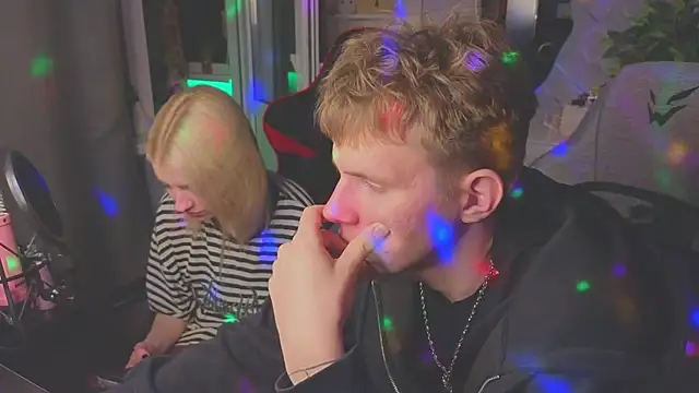 meowmeowland's Live XXX Chat