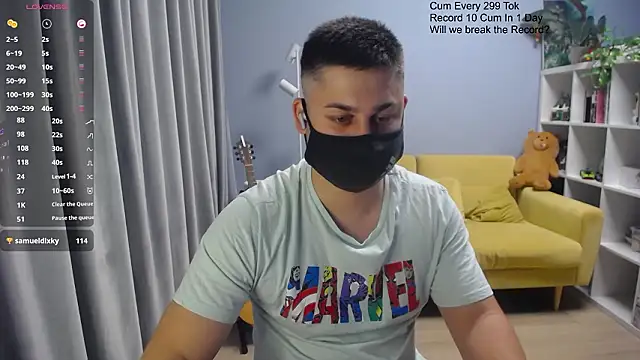 Živý XXX chat Tomguys