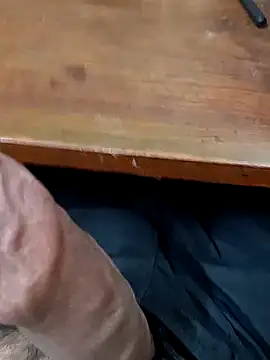 wrong_man25 Chat XXX live