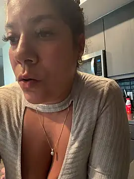 Bigbuttbrooklynn Live XXX-Chat