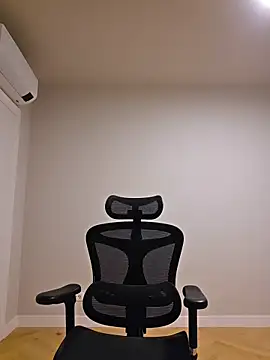 Živý XXX chat MiaRides19