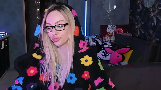 Chat XXX en directo de Blckmirrorr