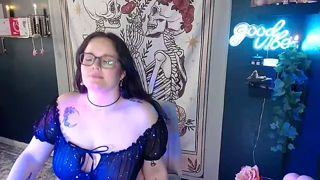Chat +18 de HazeyViolet333 ao vivo