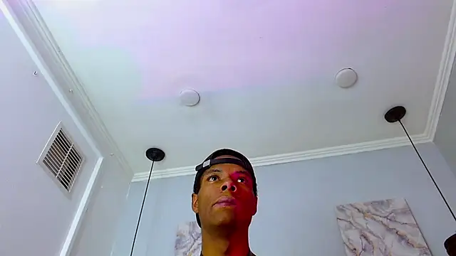 Santiago_Ortiz_ 在線直播表演