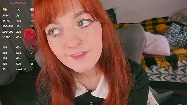 Онлайн чат XXX Alice_CutePerv