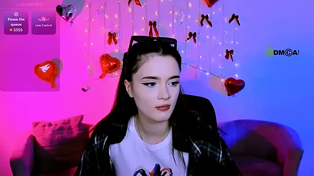 liana_kissesのライブXXXチャット