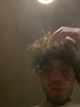 baby_young Show in webcam