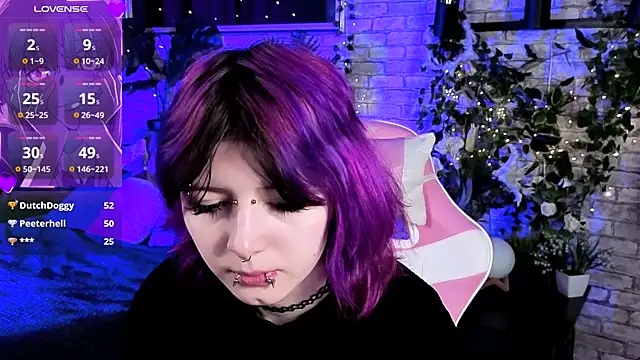 Ashley_Veil Chat XXX in diretta