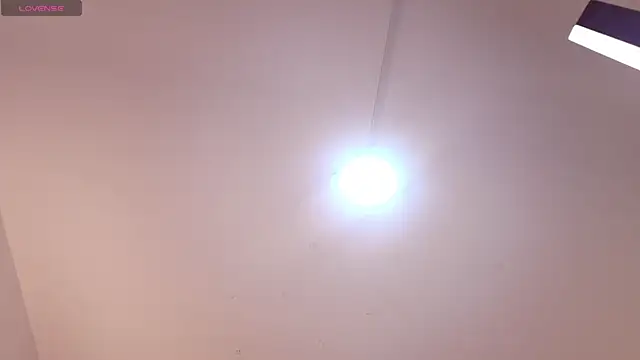 noah_bellarose's Live XXX Chat