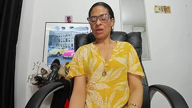 Aries_Mature Live XXX-chat