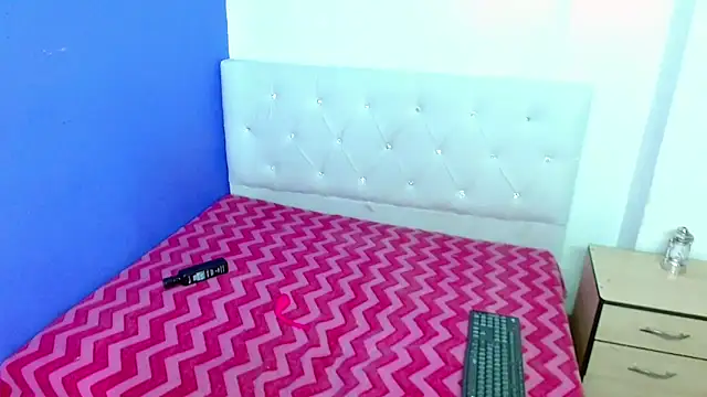 Chat XXX en directo de x_isabella_x