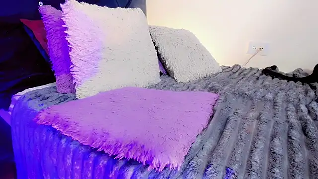 Show de lesly_xx na webcam