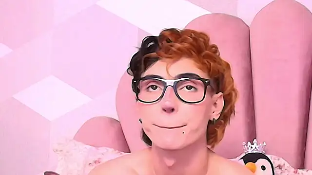 KylieMonnett webcam show