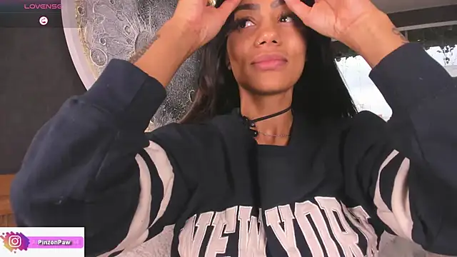 Czat XXX na żywo – Sarajames