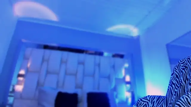 revenmiller_'s Live XXX Chat