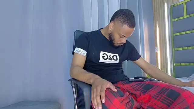 Oliver_bigblack_cock Webcamshow