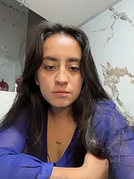 Antonella_Julieta: онлайн-секс-чат