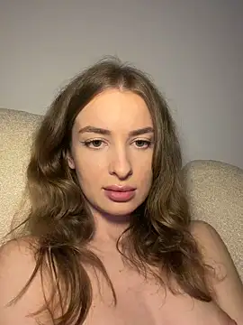 EvieEvans 即時 XXX 聊天